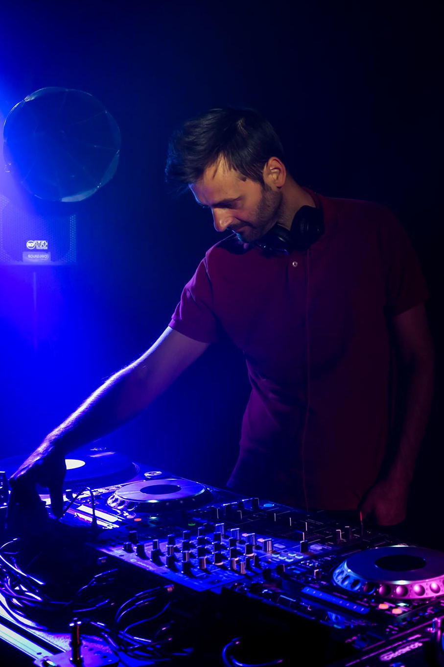 DJ Nikalai
